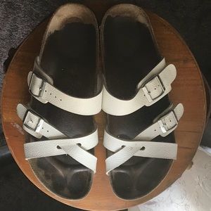 BIRKENSTOCKS- fairly new size 11